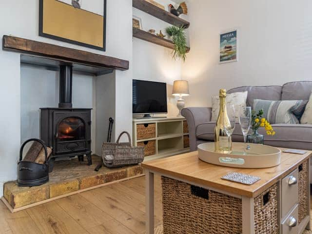 Living room | Chandler&rsquo;s Cottage, West Mersea