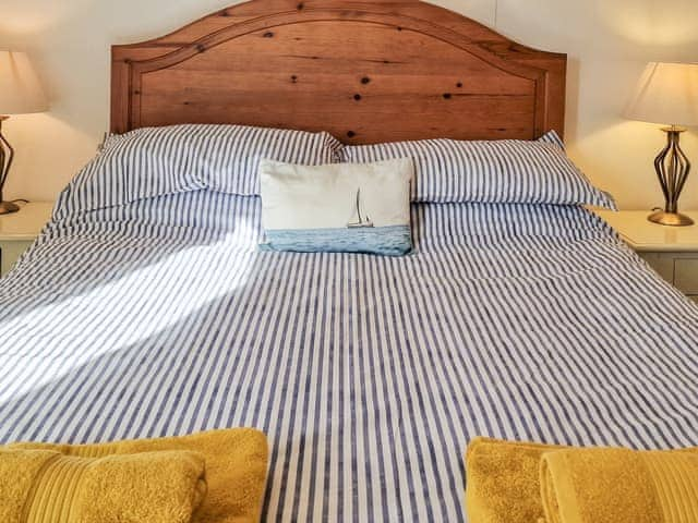 Double bedroom | Beachcomber Cottage, Beer