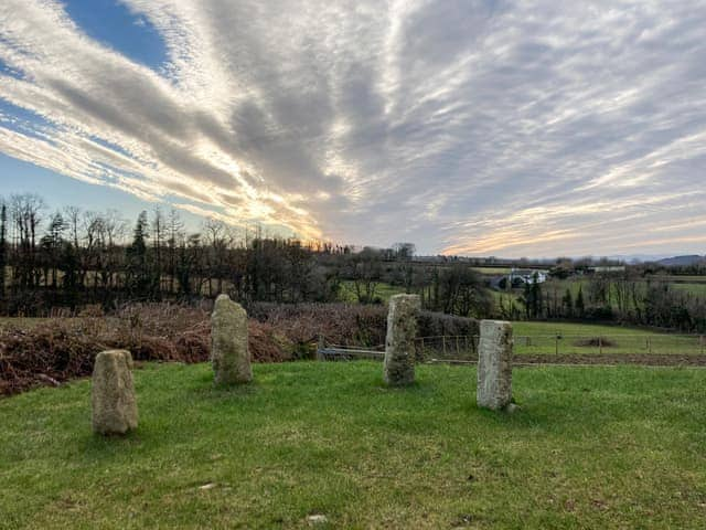 Setting | The Farmers Den, Lydford, near Okehampton