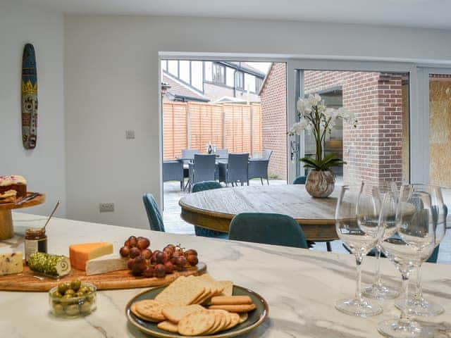 Kitchen area | West Lodge, Bridlington