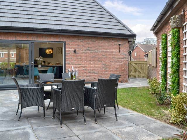 Outdoor area | West Lodge, Bridlington