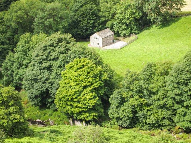 Setting | Tom&rsquo;s Barn, Hebden, near Skipton