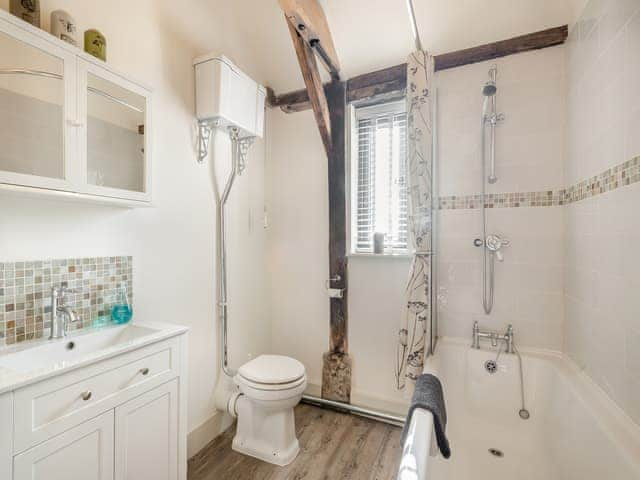 Bathroom | Archie&rsquo;s Barn, Weston Longville