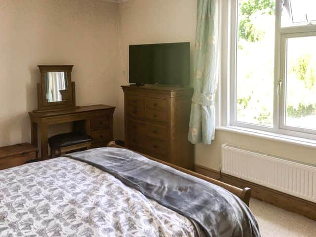 Double bedroom | Selsmore Cottages, Hayling Island