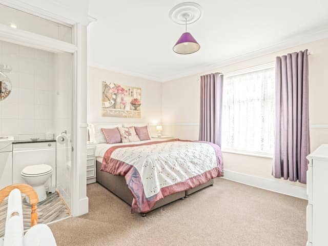 Kingsize bedroom | Cosy Cottage, Lyndhurst