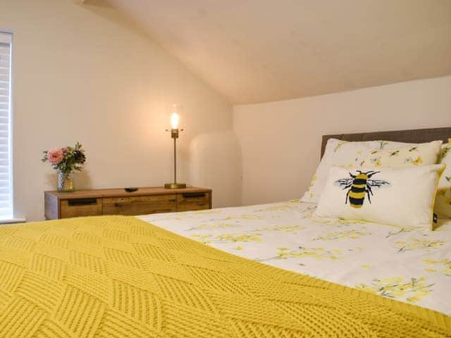 Double bedroom | The Barn - Eversleigh Holiday Homes, Matlock