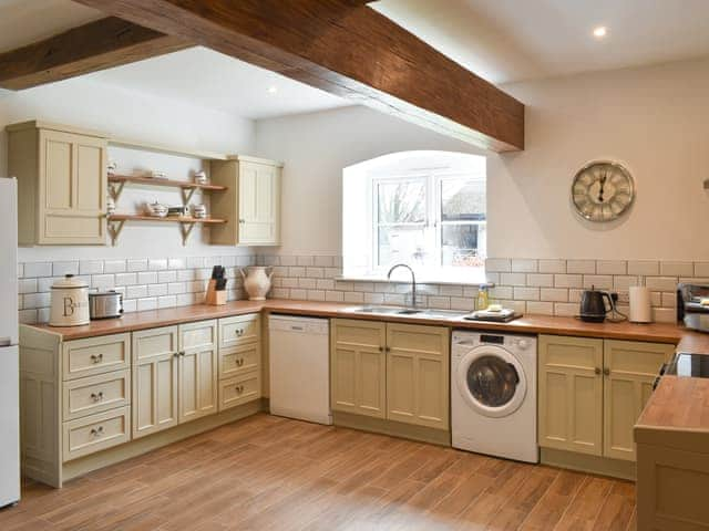 Kitchen area | Apple Tree Barn - Brook House Farm, Minshull Vernon, near Nantwich