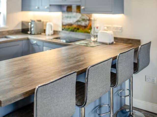 Kitchen area | Violet Cottage - Juliots Well Cottages, Camelford