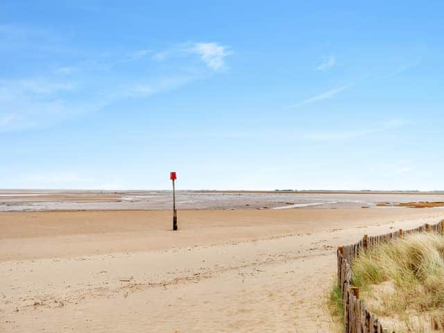 Surrounding area | The Dunes, Humberston, near Cleethorpes