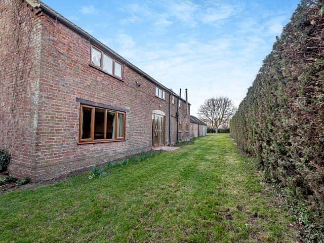 Exterior | Barn House, Friskney, near Skegness