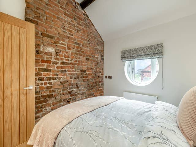 Double bedroom | Barn One - Day Green House, Sandbach