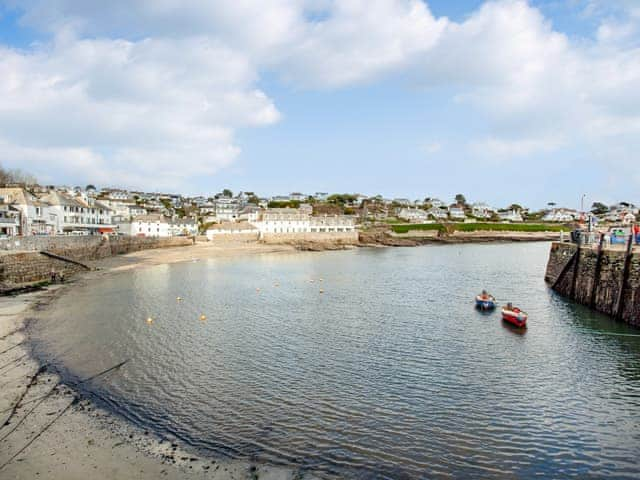 Surrounding area | Meadowside, St Mawes