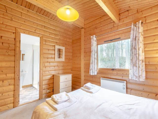 Double bedroom | Holly Lodge - Wold Lodge Leisure, Kenwick, near Louth