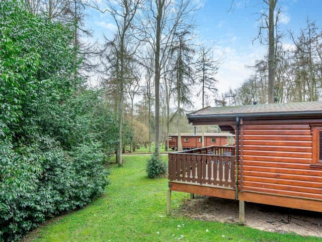 Setting | Holly Lodge - Wold Lodge Leisure, Kenwick, near Louth