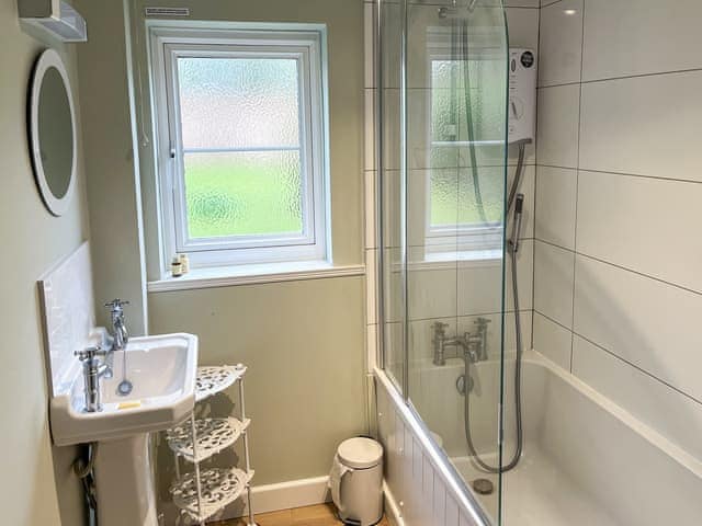 Bathroom | The Barn, Stanhoe, near King&rsquo;s Lynn