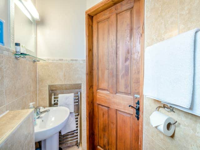 Shower room | Cottage No.2 - Thompson Arms Cottages, Flaxton, near York