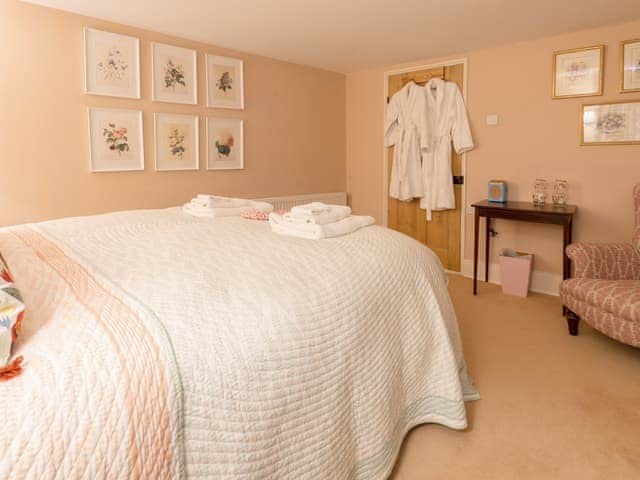 Double bedroom | Coates Cottage, Baslow, near Bakewell