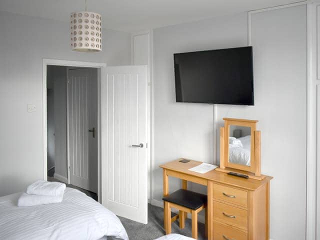 Twin bedroom | Bonno&rsquo;s Cottage, Whitby