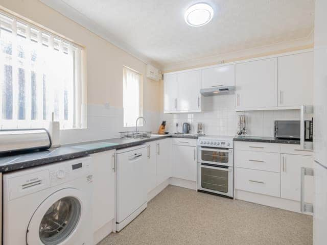 Kitchen | Sea Spray, Bacton