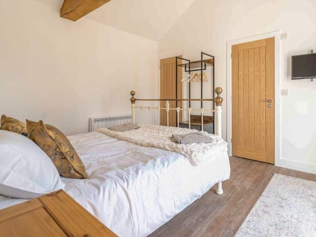 Double bedroom | The Sett - Fletland Holiday Hamlet , Baston, near Stamford