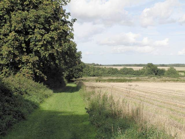 Surrounding area | Barn Owl - Church Farm Cottages, Horsford, near Norwich