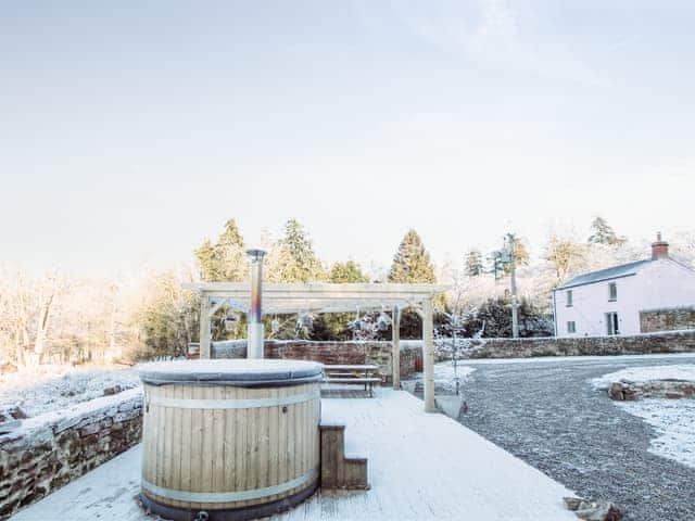 Hot tub | Cleugh Foot, Netherby