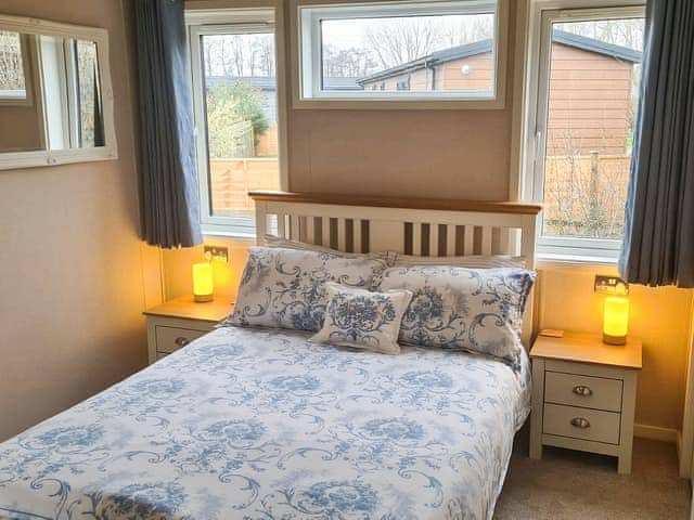 Double bedroom | Jasmine Lodge, Wilberfoss, near Claxton