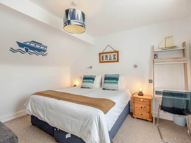 Twin bedroom | Portside - Two Sails, Brixham