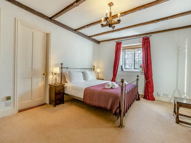 Bedroom 3 With kingsize bed | Islington Hall, Tilney All Saints, near King&rsquo;s Lynn