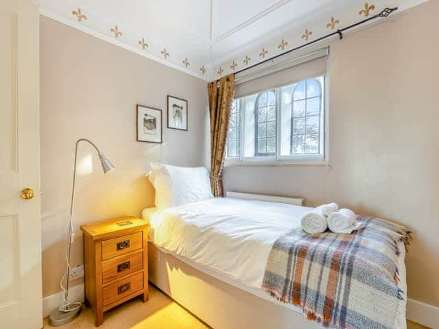 Bedroom 5 with single bed | Islington Hall, Tilney All Saints, near King&rsquo;s Lynn