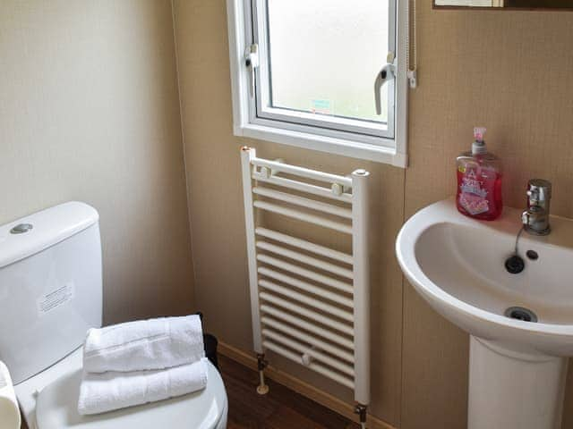 Shower room | Seaside Dreams, California