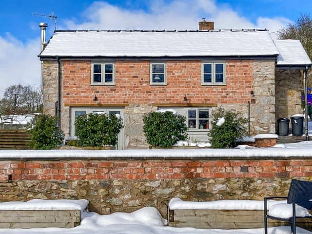 Exterior | Crabapple Cottage, Nantmawr, near Oswestry