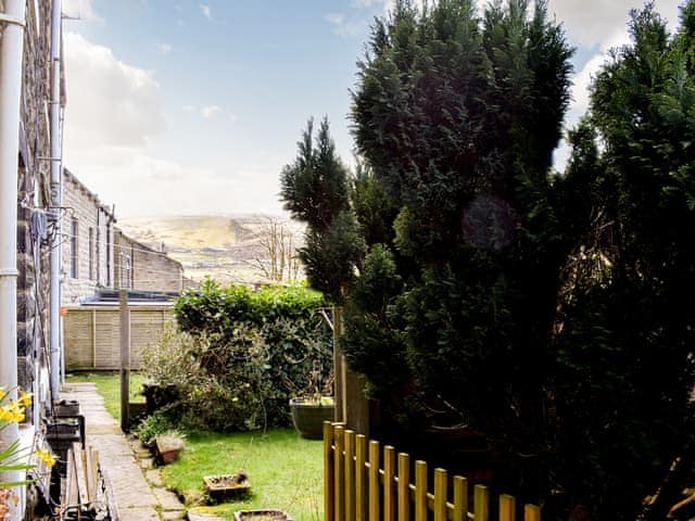 Setting | Ivy Cottage, Bacup, near Rossendale