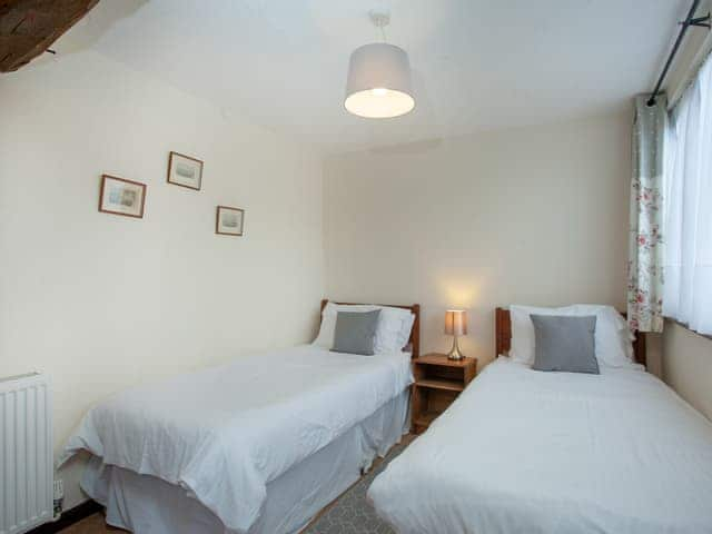 Twin bedroom | Kings - Collacott Farm, Kings Nympton, near South Molton