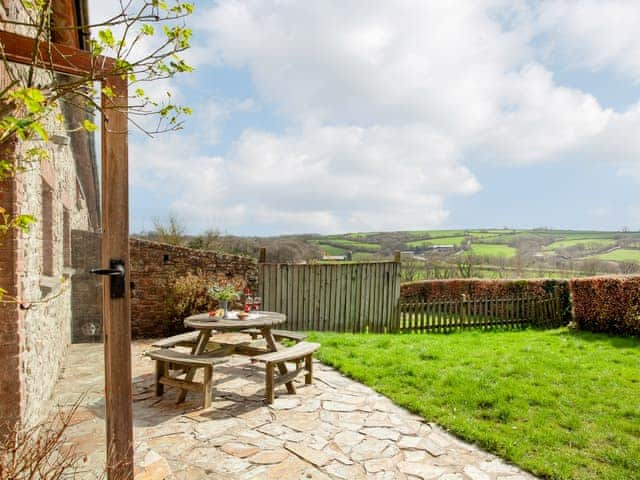 Garden | Shippon - Collacott Farm, Kings Nympton, near South Molton