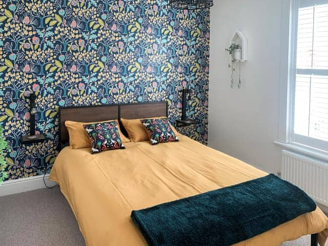 King size bedroom | Whitstable&rsquo;s Pearl, Whitstable