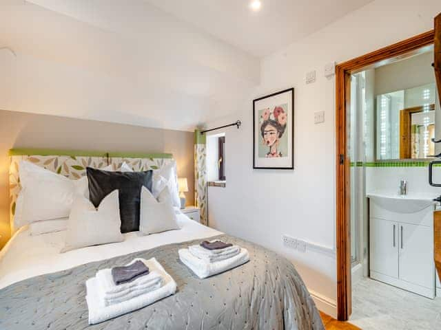 Double bedroom | The Hayloft - Meadow Farm, Hickling