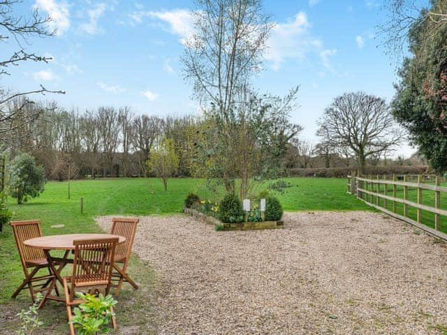 Outdoor area | The Dairy - Meadow Farm, Hickling