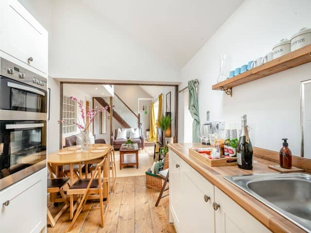 Kitchen area | The Boat Shed - Meadow Farm, Hickling