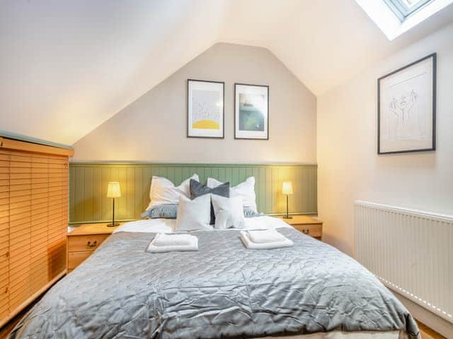 Double bedroom | The Boat Shed - Meadow Farm, Hickling