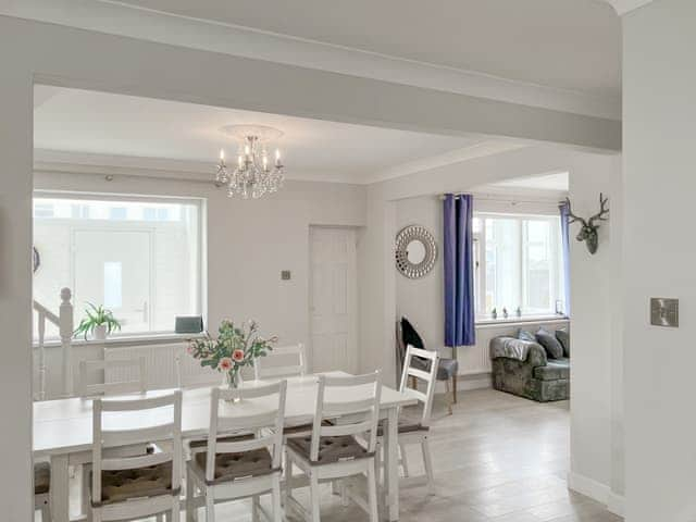 Open plan living space | Poppy&rsquo;s by the sea, Hayling Island