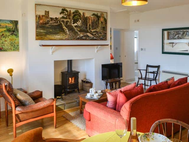 Living room/dining room | Brier Dene Middle Cottage - Brier Dene Farm Cottages, Old Hartley, near Whitley Bay 