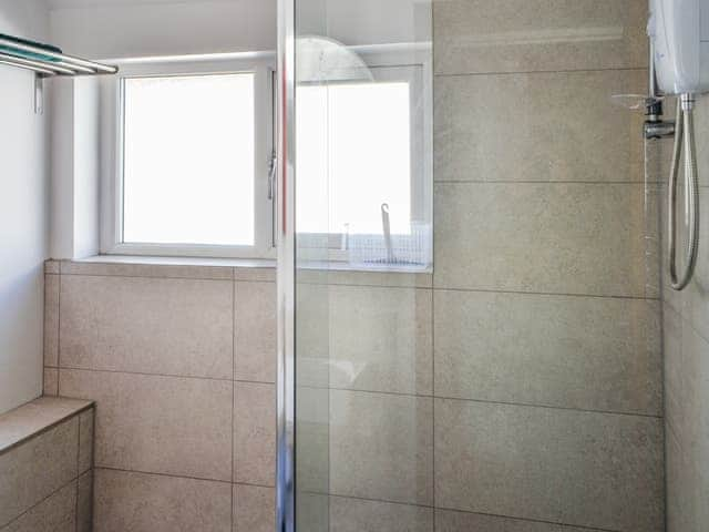 Shower room | Brier Dene Middle Cottage - Brier Dene Farm Cottages, Old Hartley, near Whitley Bay 