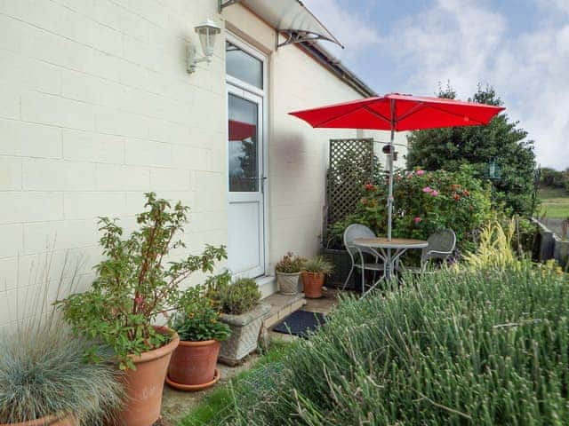 Exterior | Brier Dene Middle Cottage - Brier Dene Farm Cottages, Old Hartley, near Whitley Bay 