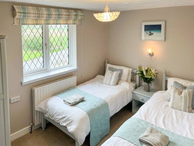 Twin bedroom | Archways - Ashtree Court, Addlethorpe