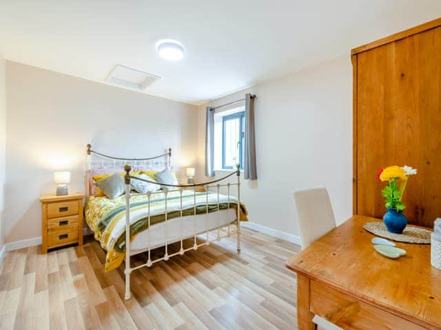 Double bedroom | The Tractor Shed, Matfield