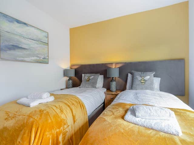 Twin bedroom | Trewethett Farm, Trethevey, near Tintagel