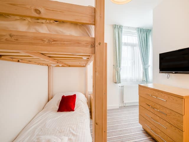 Bunk bedroom | Pegasus, Falmouth