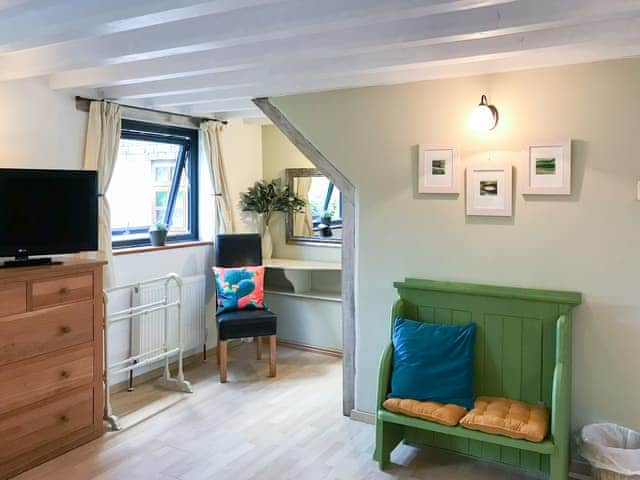 Double bedroom | Little Fursdon Apartment, Liskeard