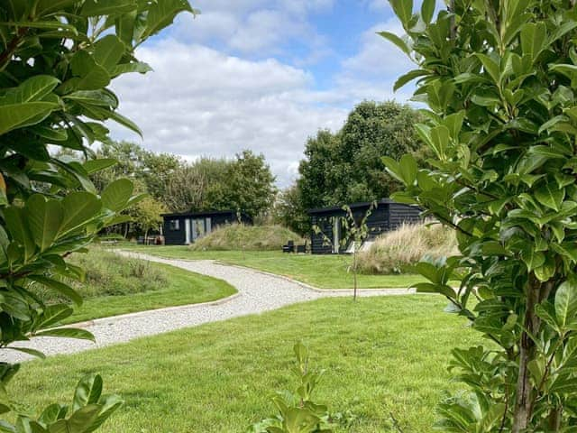 Setting | Hare&rsquo;s Retreat - Brosterfield Farm, Foolow, near Hope Valley